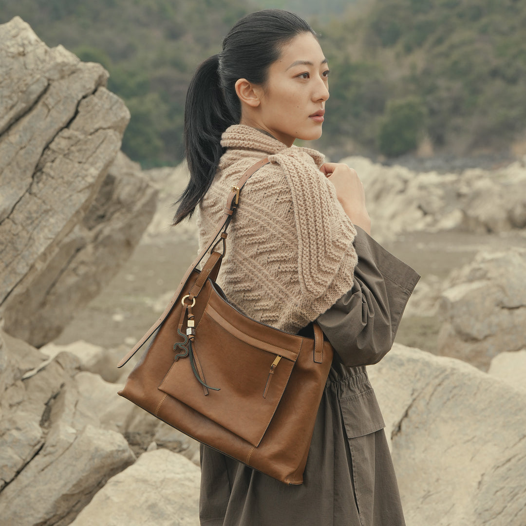 GIIM MII “Huo er ”Series Cowhide shoulder bag HOBO bag