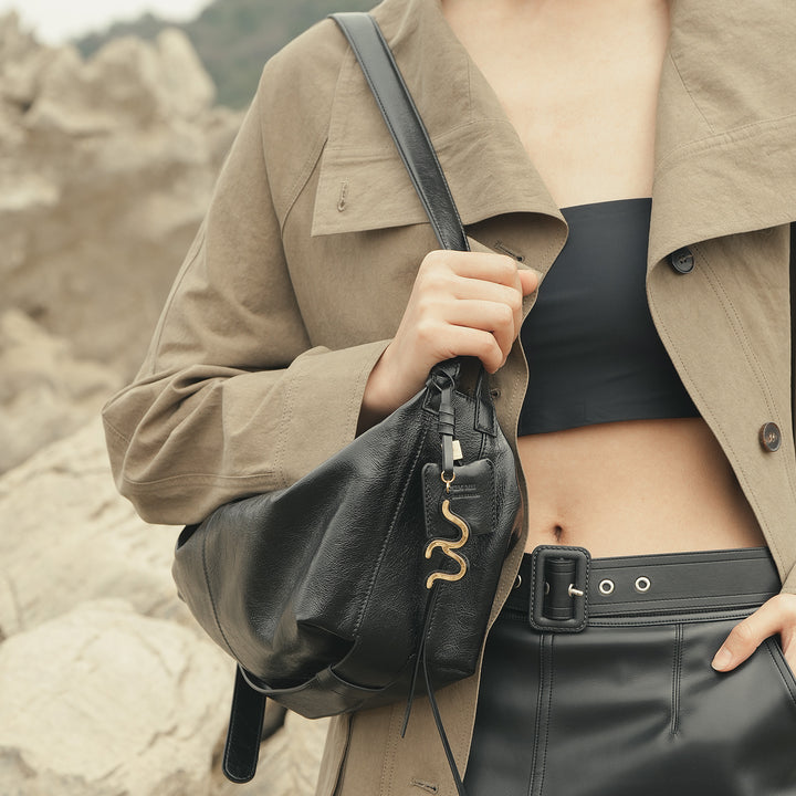 GIIM MII "Huo er ” Series traveling bag Oil wax cowhide